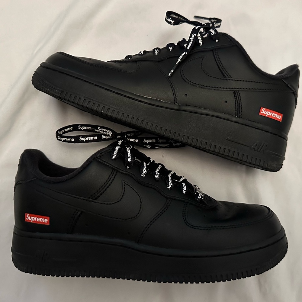 Nike Air Force 1 Low SP ‘Supreme’ - Size 6.5 - Perfect
